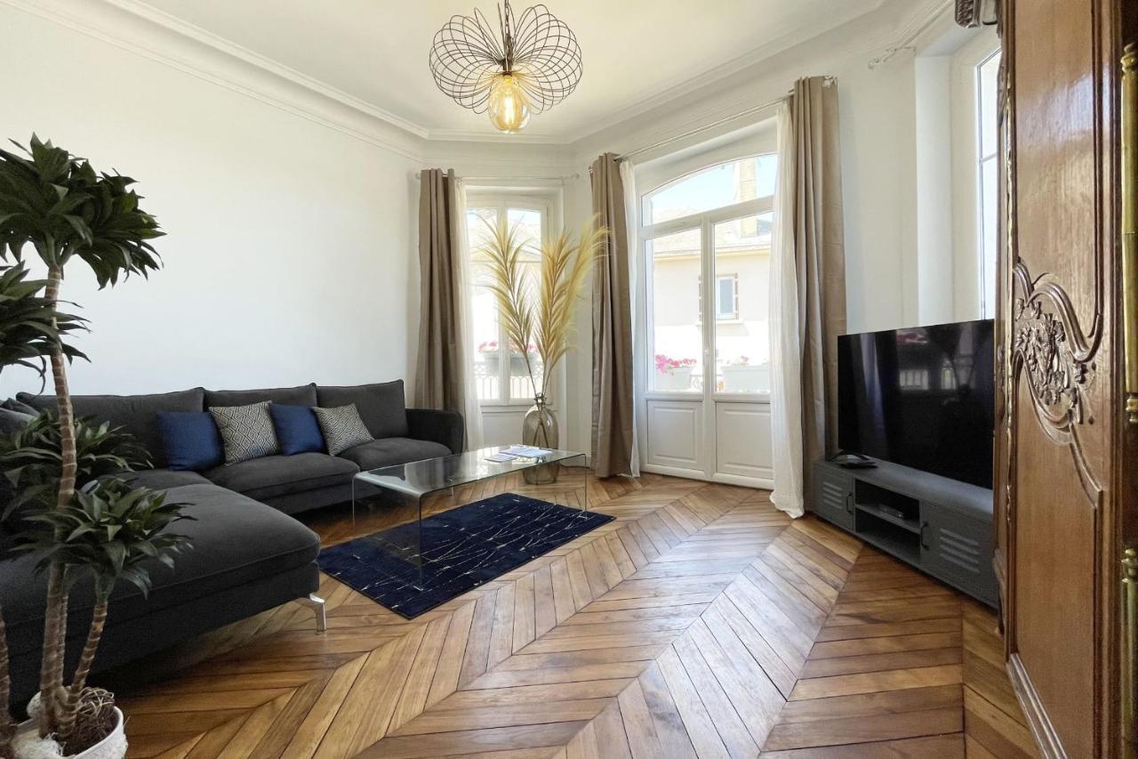 Appartement Haussmannien Proche Gare Chartres Buitenkant foto